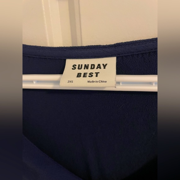 Aritzia babydoll dress in US 2xs - Picture 4 of 4